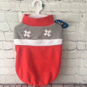 Red and Gray Dog Fleece Snowflakes Size Large NWT